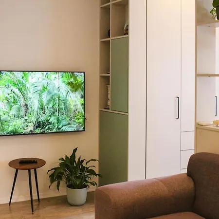 アパート Flower 3